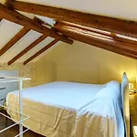 Electra House